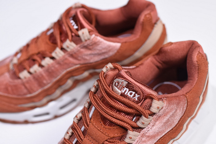 Nike Wmns Air Max 95 Lx AA1103-201