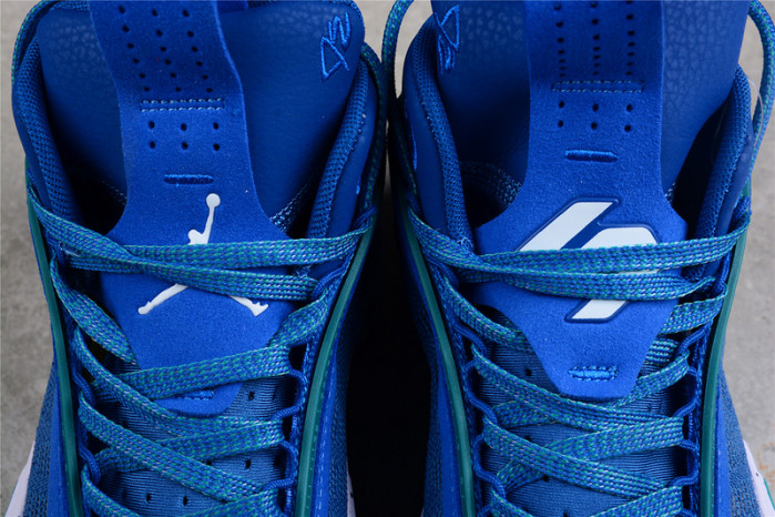 Nike Air Jordan 36 PE Luka Doncic DJ4483-400