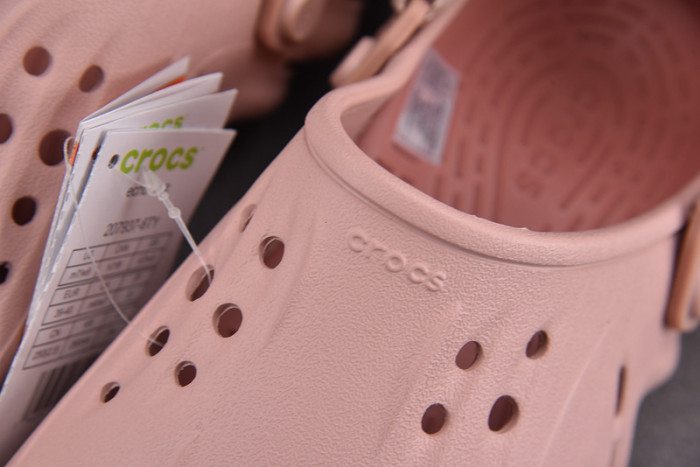 Cr*0*s x salehe bembury c00019