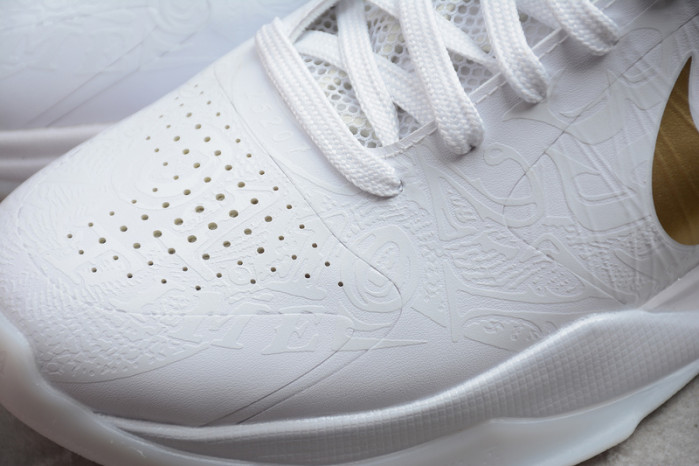 NIKE ZOOM KOBE 5 