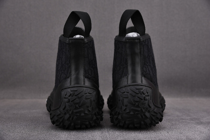 DIO* B28 SNEAKERS B28-000001