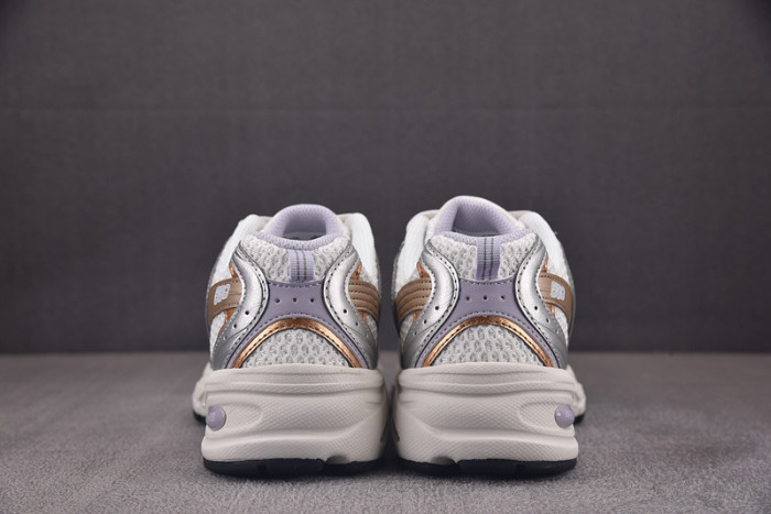 NEW BALANCE SNEAKER NB108