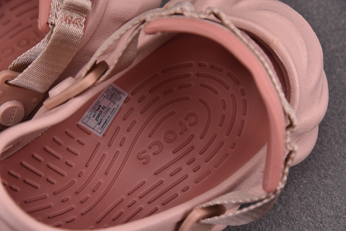 Cr*0*s x salehe bembury c00019