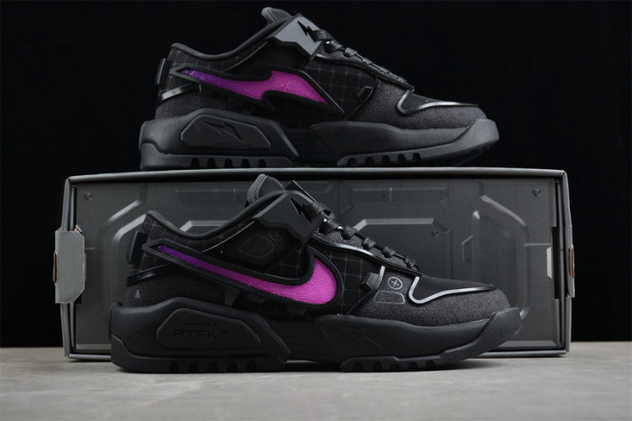 RTFKT x NIKE Dunk Genesis 