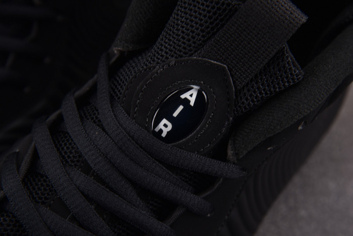 Comme des Garçons Homme Plus x NIKE Air Foamposite One 