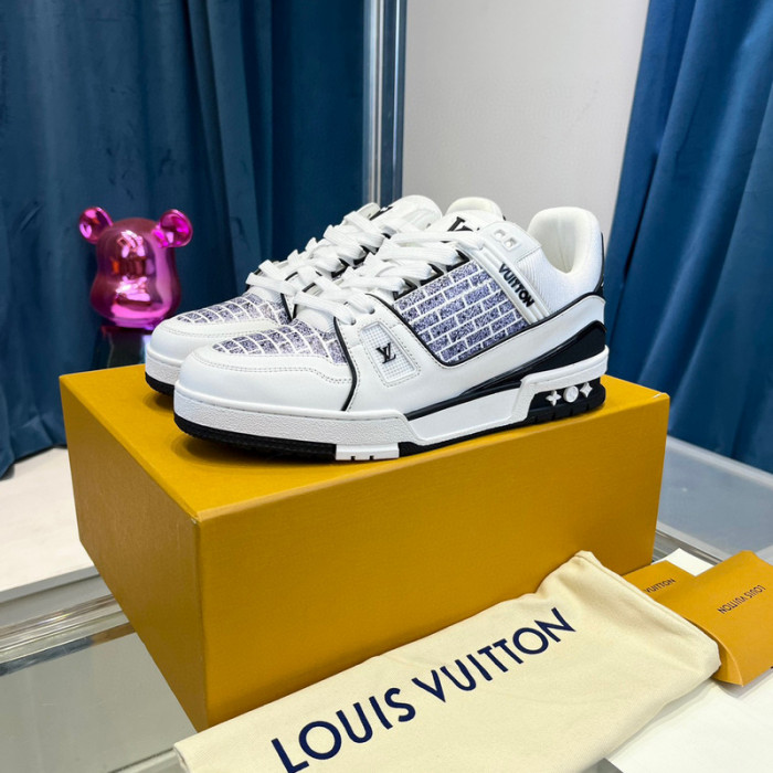 LV SNEAKER LV-000405