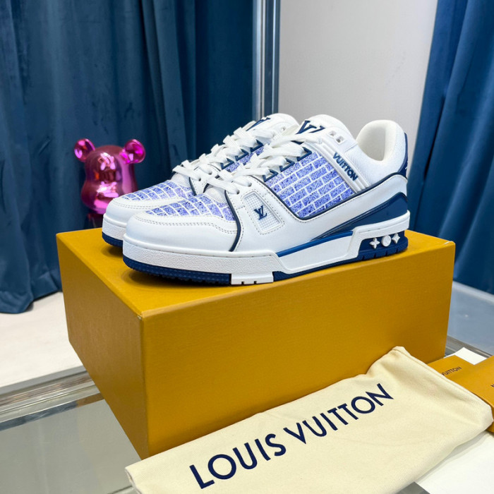 LV SNEAKER LV-000407