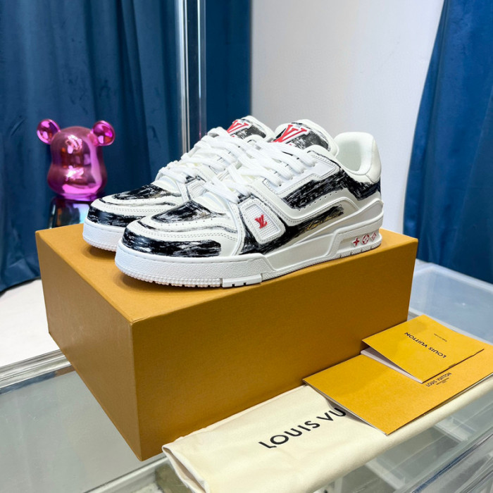 LV SNEAKER LV-000409