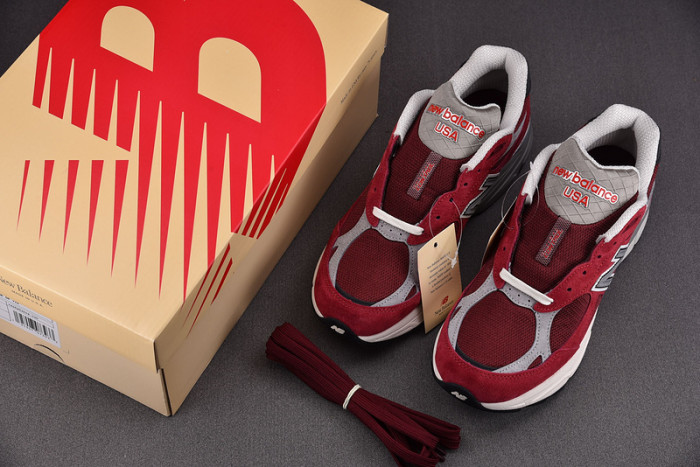 NEW BALANCE SNEAKER NB066