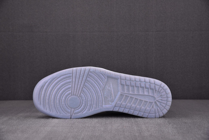 Jordan 1 Low SE Dare to Fly (W) FB1874-101