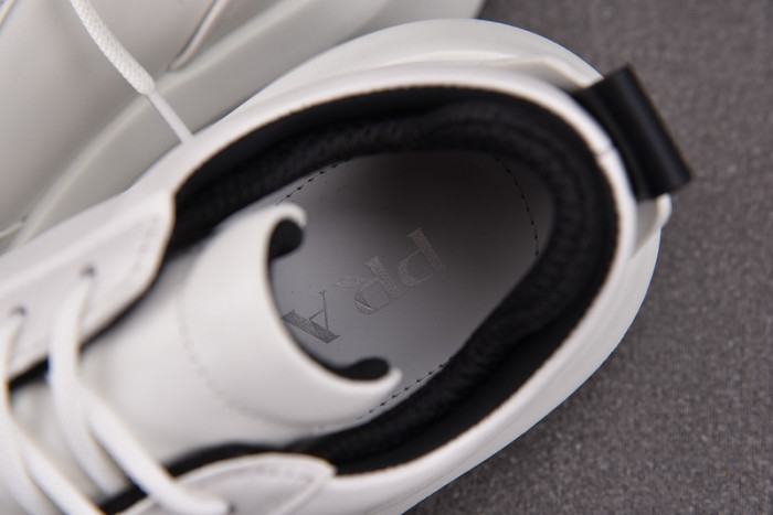 PRAD* SNEKAERS P000048