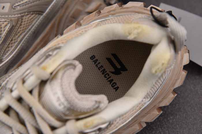 DEFENDER SNEAKER DS007