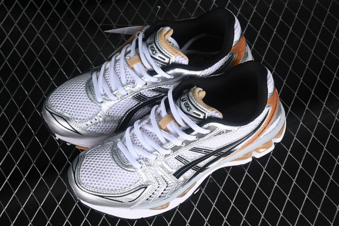 As*ic*s gel kayano 14 