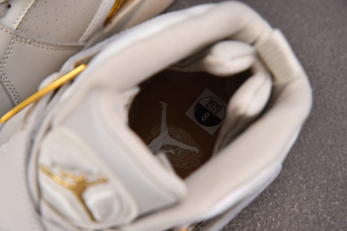 Air Jordan 8 Retro C&C 