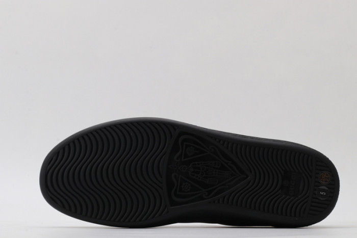 G*u*i* trainer sneaker56