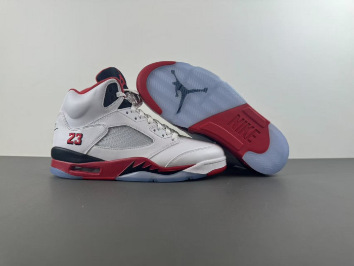 Air Jordan 5 Retro 