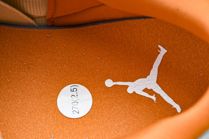 Air Jordan 3 Retro "TEX Starfish" IH7694-200