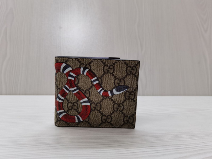 G*u*i snake brown wallet
