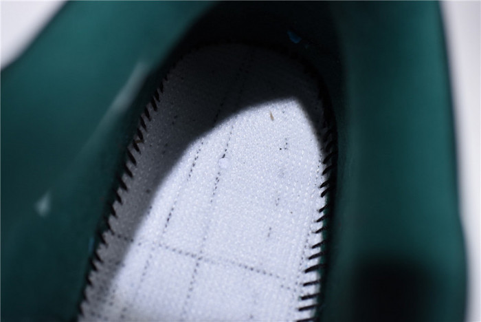 air jordan 4 G*u*i gorge green varsity red aq3816-063